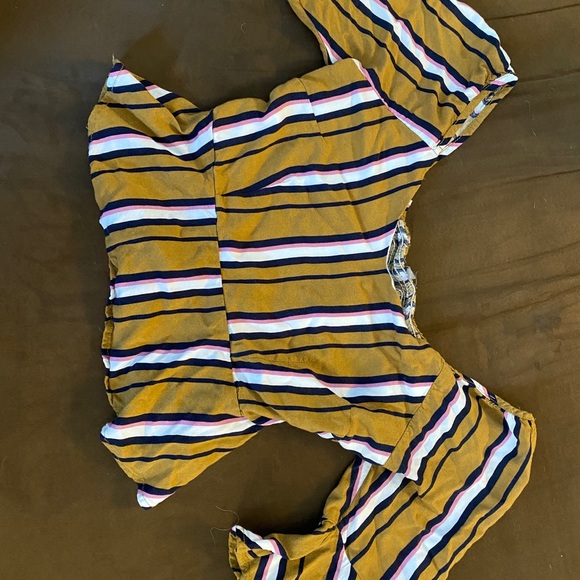 charlotte russe crop top - Picture 2 of 4